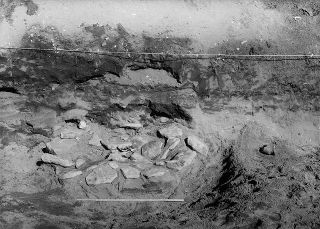 オホーツク墓　11号　葺石