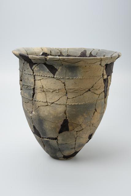 Tobinitai pottery