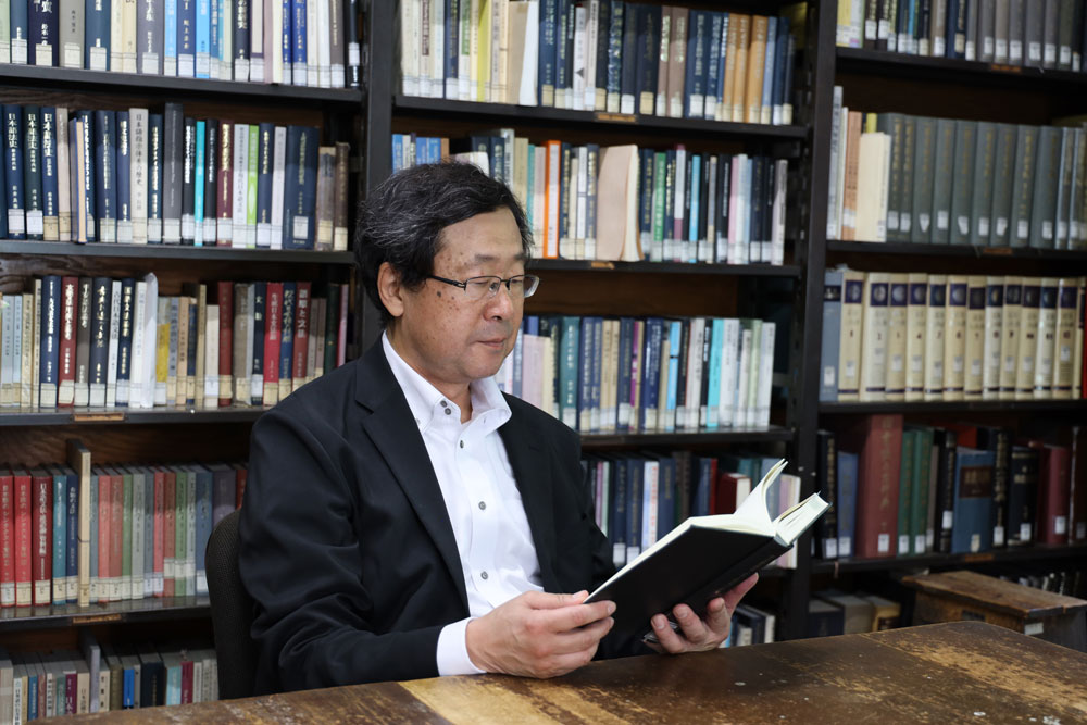 国語研究室にて