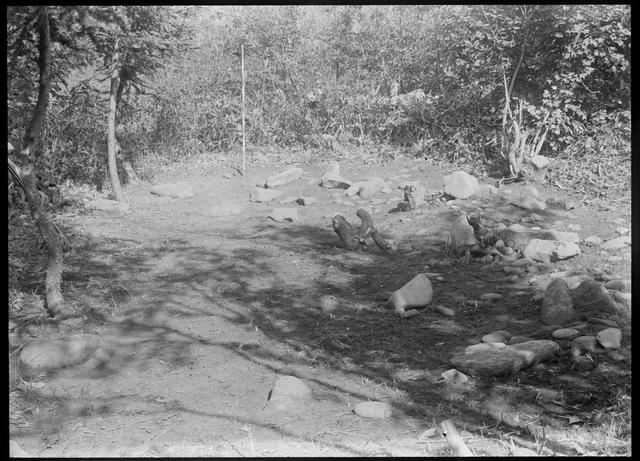 Nishizakiyama Minami Stone Circle (Area 3), panoramic view (from the south)