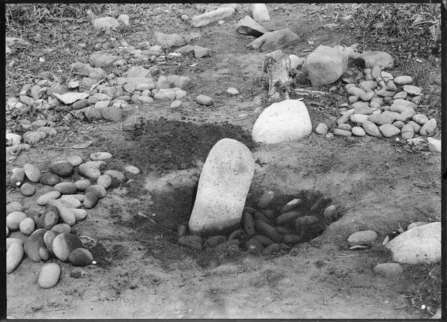 Nishizakiyama Minami Stone Circle (Area 3), stone circle No.3 (from the south)