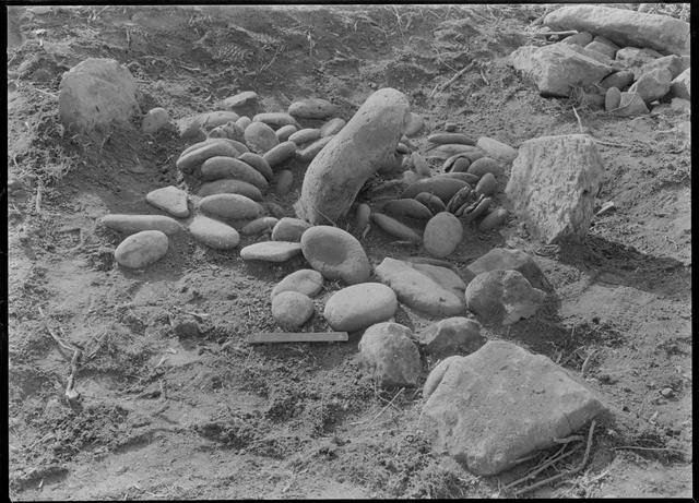 Nishizakiyama Nishi Stone Circle (Area 2), stone circle No.2 (from the east)