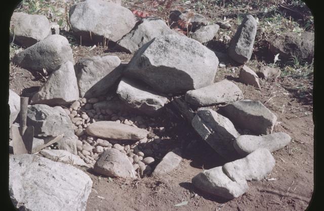 西崎山環状列石（1区）　第1号（西から撮影）