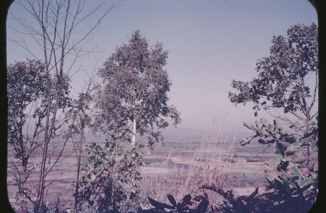 Otoe Stone Circle, looking toward the Ishikari River (photographed from the north)
