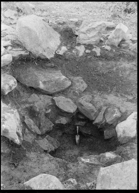 Otoe Stone Circle, stone circle No.5, inside the standing stones (from the north)