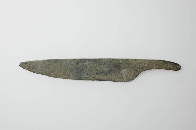 Small knife (Magarite-tosu)