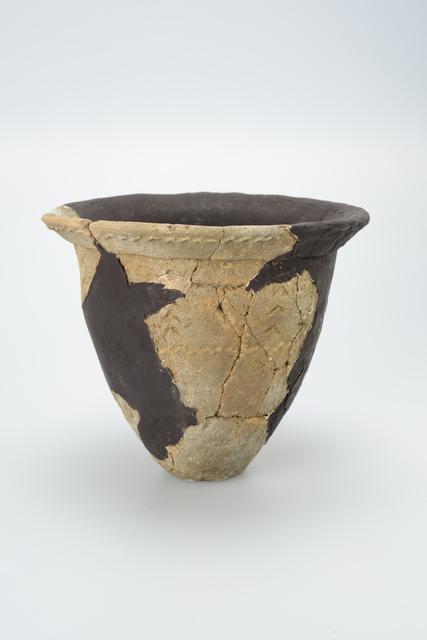 Tobinitai pottery